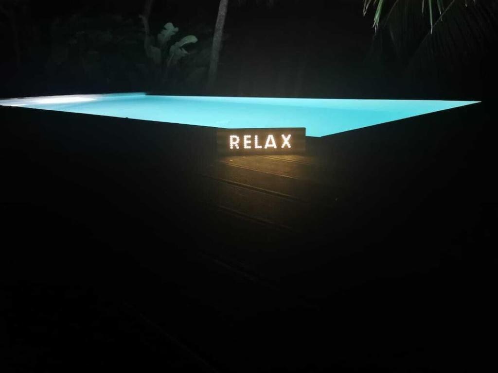 Confortable T1 Le Gosier, Wi-Fi, Piscine Dans Gite Le Gosier  Esterno foto