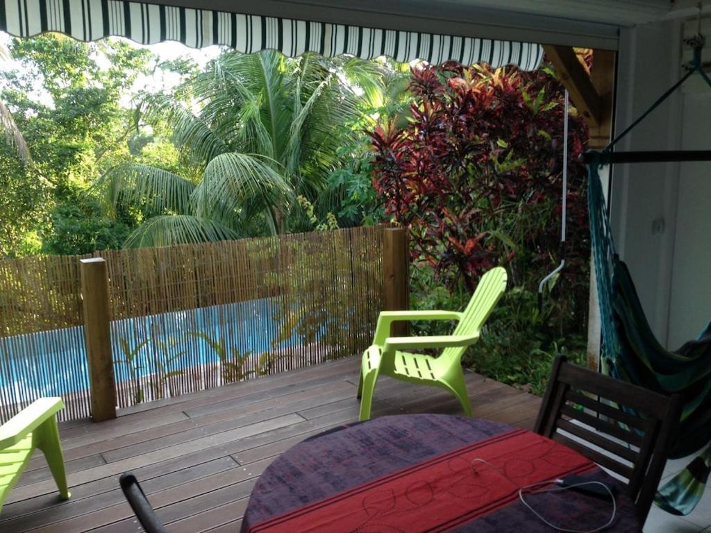 Confortable T1 Le Gosier, Wi-Fi, Piscine Dans Gite Le Gosier  Esterno foto